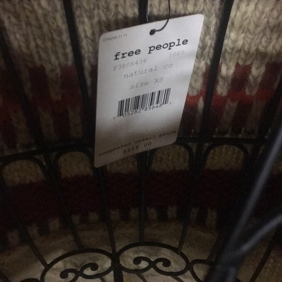 Jacket - Picture 3 of 10